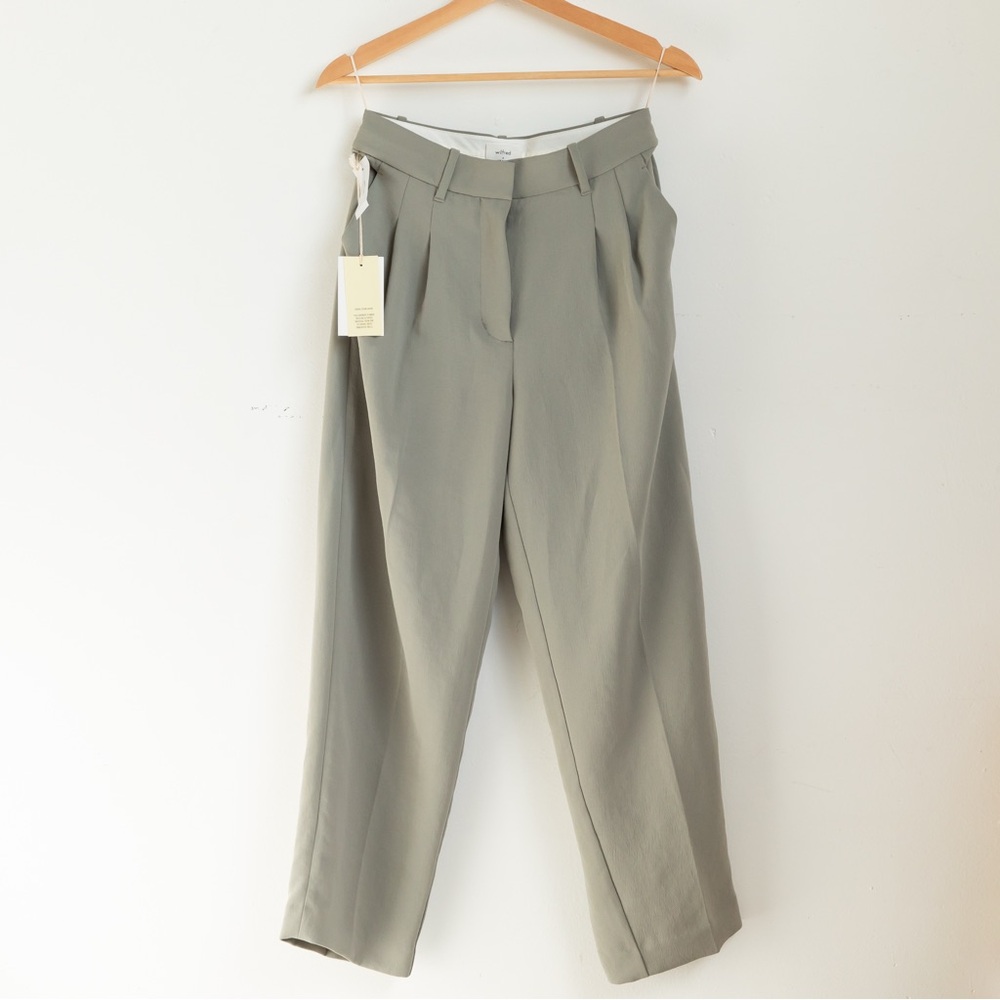 New Aritzia Gray Trousers